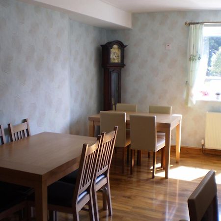 Sportsmans Lodge Bed And Breakfast Amlwch Exterior photo