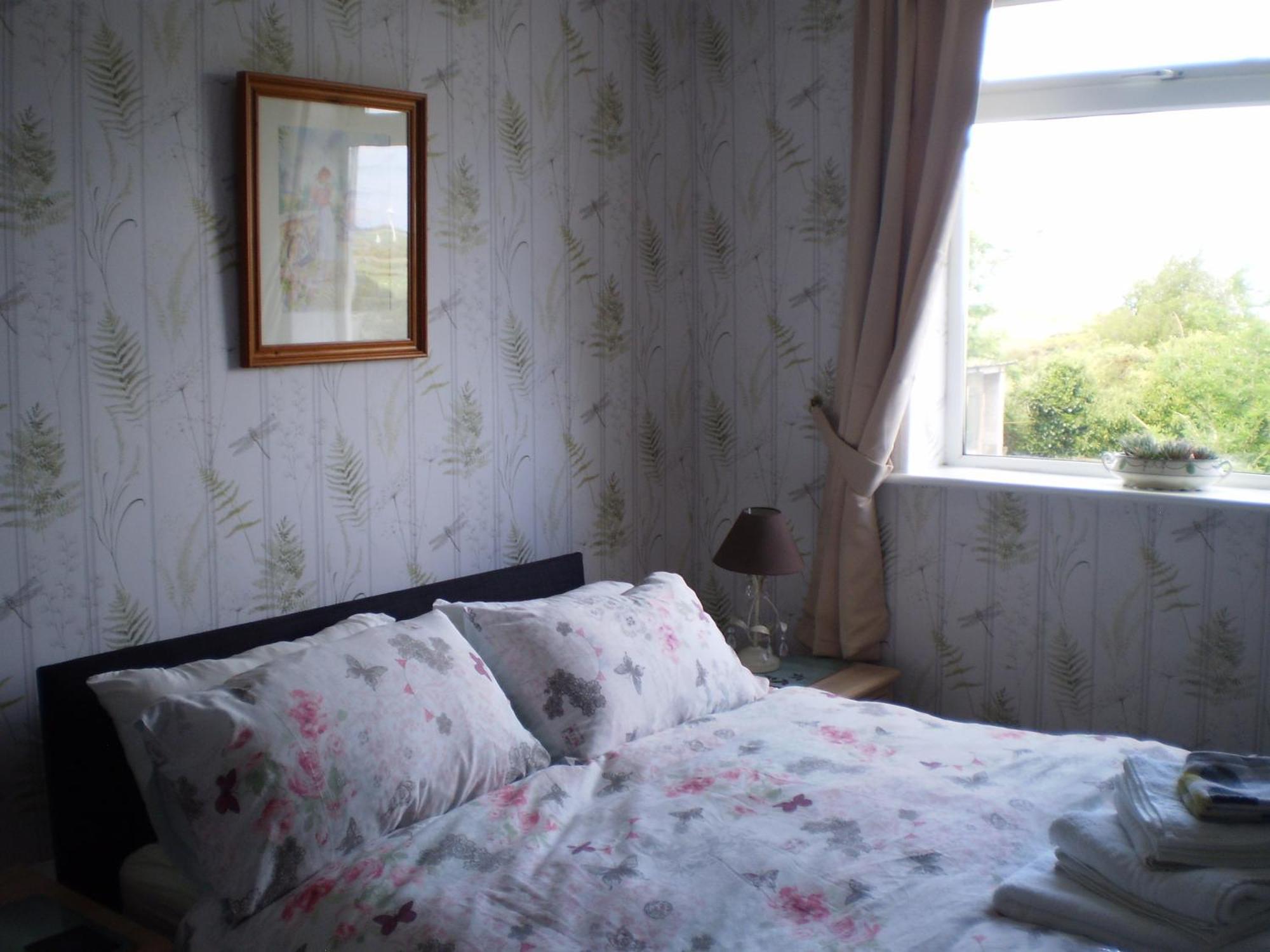 Sportsmans Lodge Bed And Breakfast Amlwch Room photo