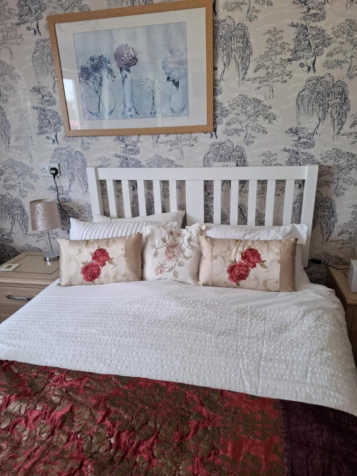 Sportsmans Lodge Bed And Breakfast Amlwch Room photo